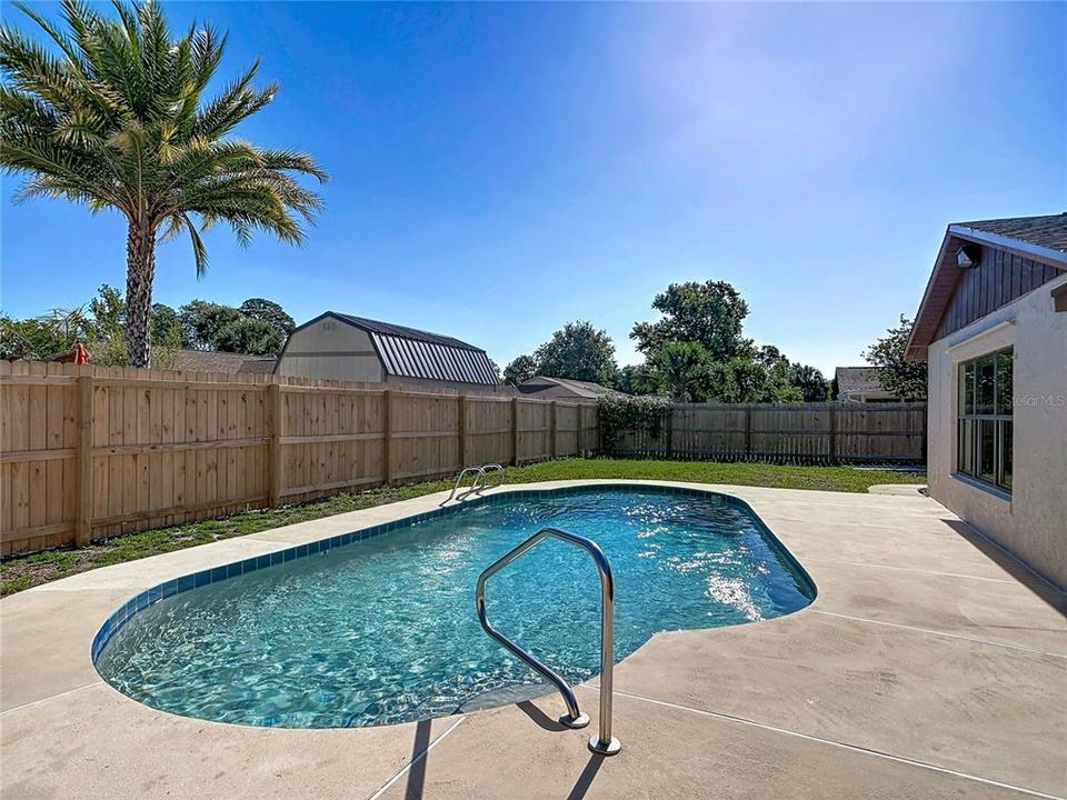 For Sale: $299,000 (2 beds, 2 baths, 1344 Square Feet)