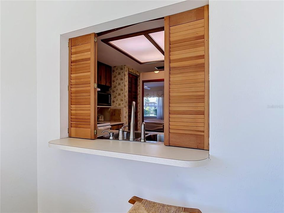 For Sale: $299,000 (2 beds, 2 baths, 1344 Square Feet)