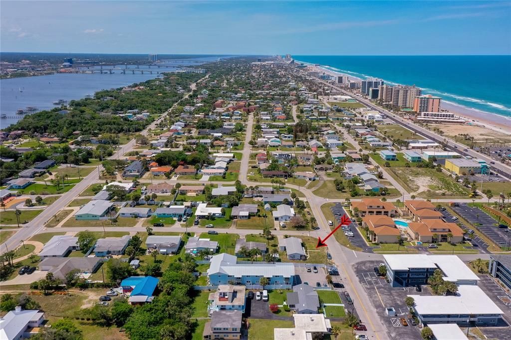 Active With Contract: $350,000 (3 beds, 0 baths, 1440 Square Feet)