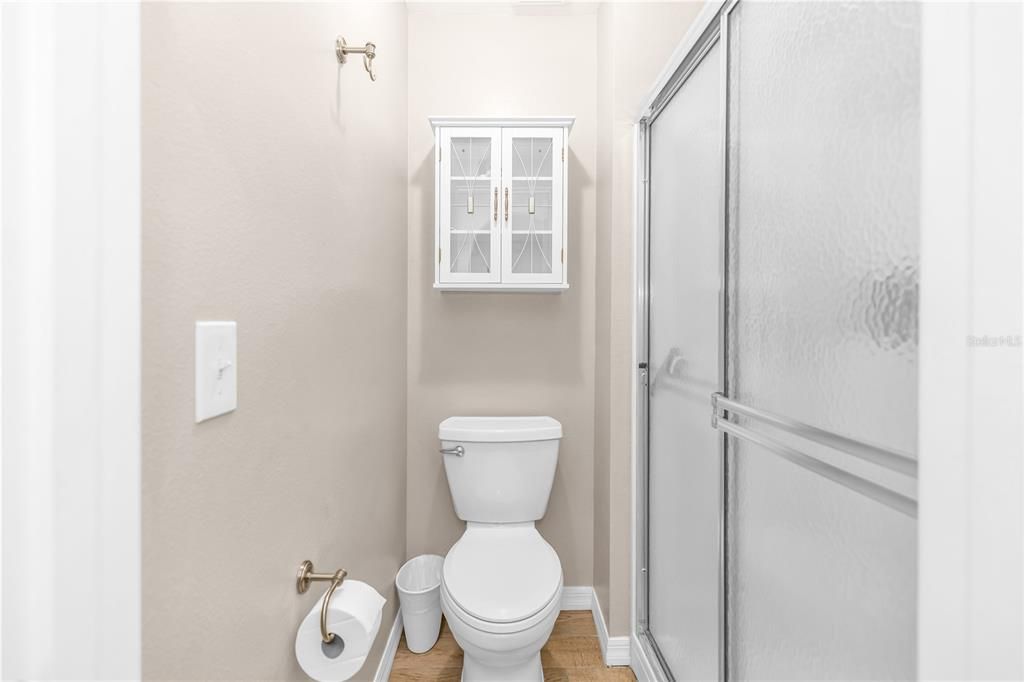 En Venta: $518,000 (4 camas, 2 baños, 2844 Pies cuadrados)