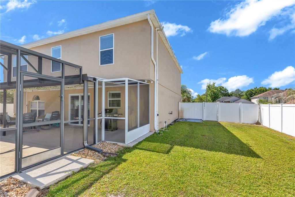 En Venta: $518,000 (4 camas, 2 baños, 2844 Pies cuadrados)