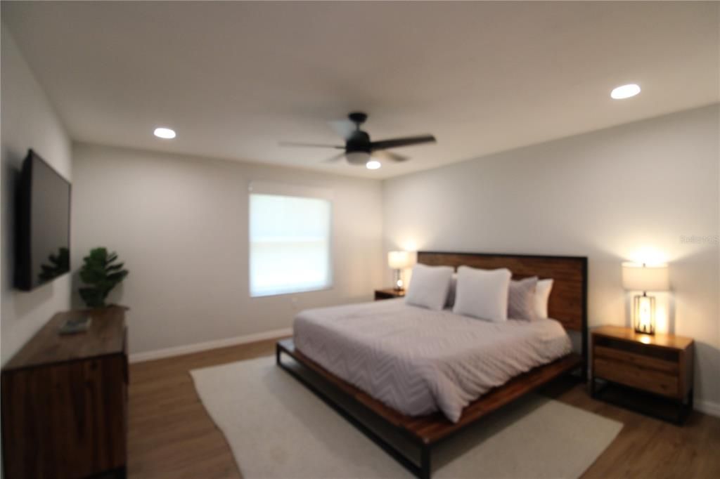 For Rent: $3,500 (3 beds, 2 baths, 2453 Square Feet)