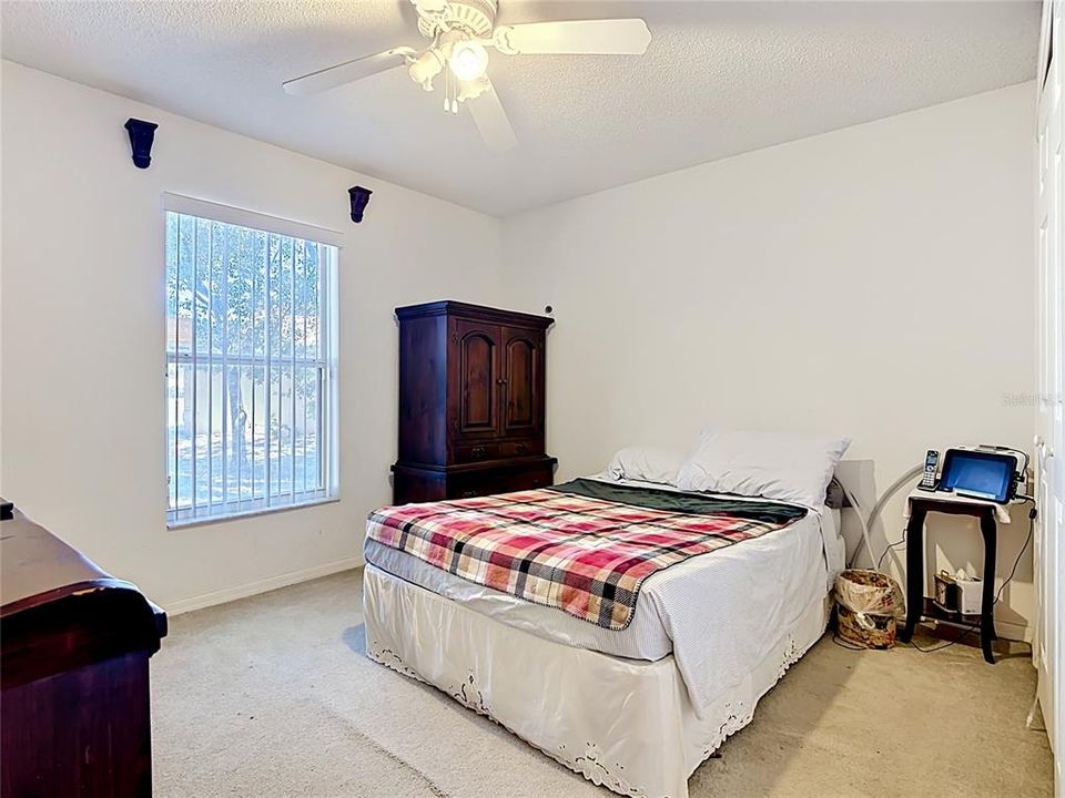 For Sale: $339,900 (3 beds, 2 baths, 1745 Square Feet)
