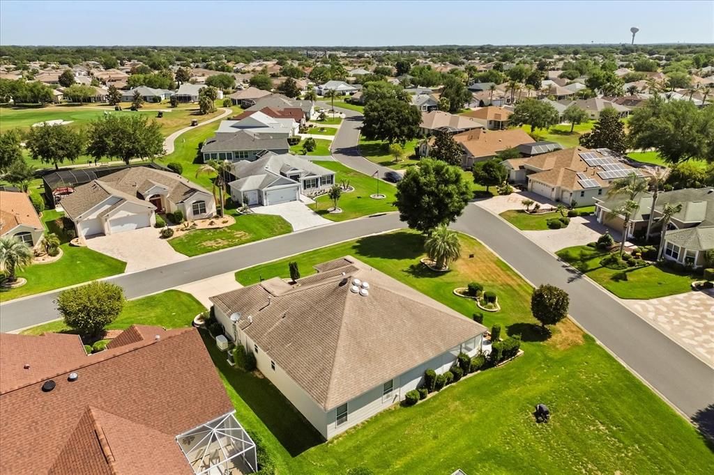 Activo con contrato: $334,900 (3 camas, 2 baños, 1893 Pies cuadrados)