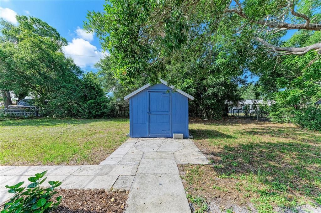 Active With Contract: $289,000 (2 beds, 1 baths, 1325 Square Feet)