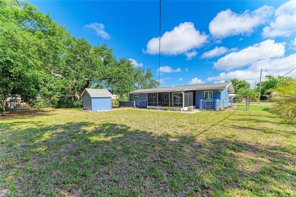 Active With Contract: $289,000 (2 beds, 1 baths, 1325 Square Feet)