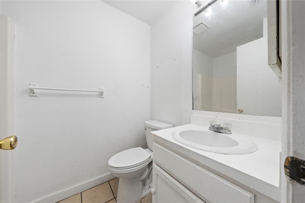 На продажу: $199,000 (3 спален, 2 ванн, 1025 Квадратных фут)