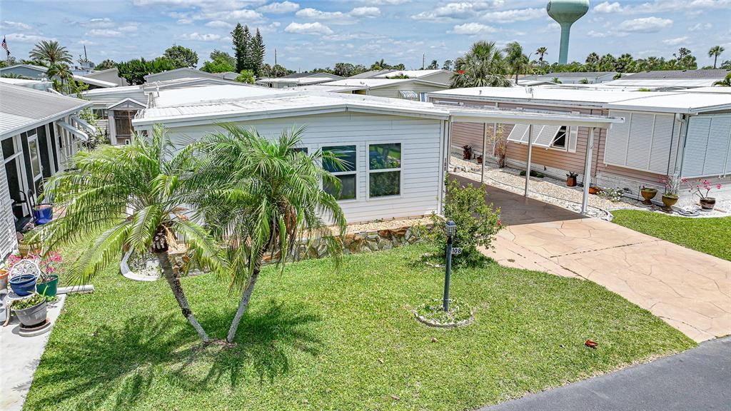 For Sale: $119,500 (2 beds, 2 baths, 1352 Square Feet)
