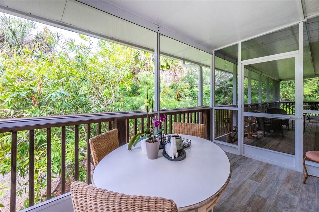 En Venta: $474,000 (2 camas, 3 baños, 1426 Pies cuadrados)