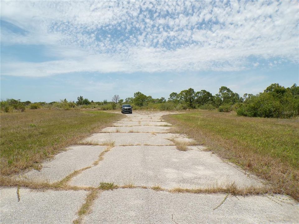 待售: $17,990 (0.23 acres)