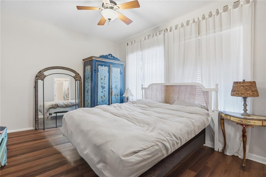 En Venta: $500,000 (3 camas, 3 baños, 1982 Pies cuadrados)