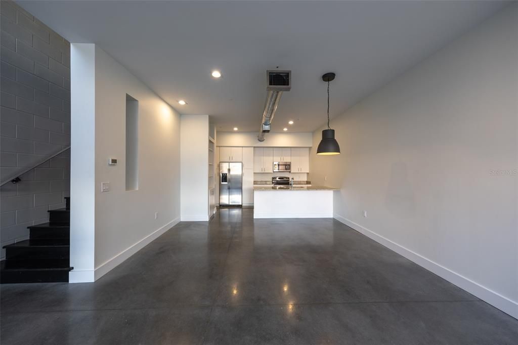 For Sale: $495,000 (2 beds, 2 baths, 1640 Square Feet)