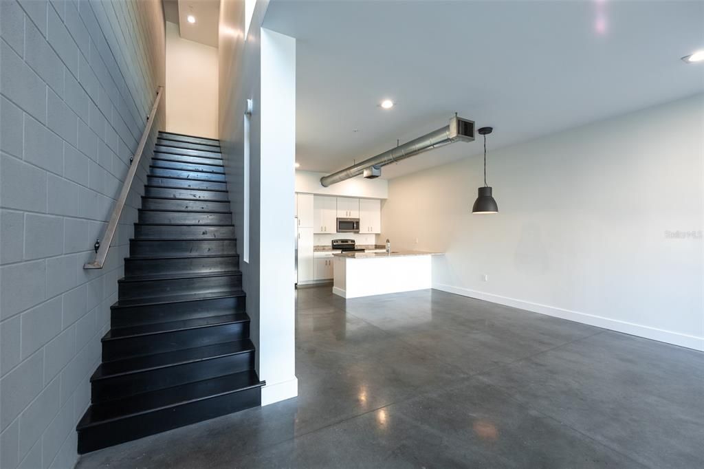For Sale: $495,000 (2 beds, 2 baths, 1640 Square Feet)