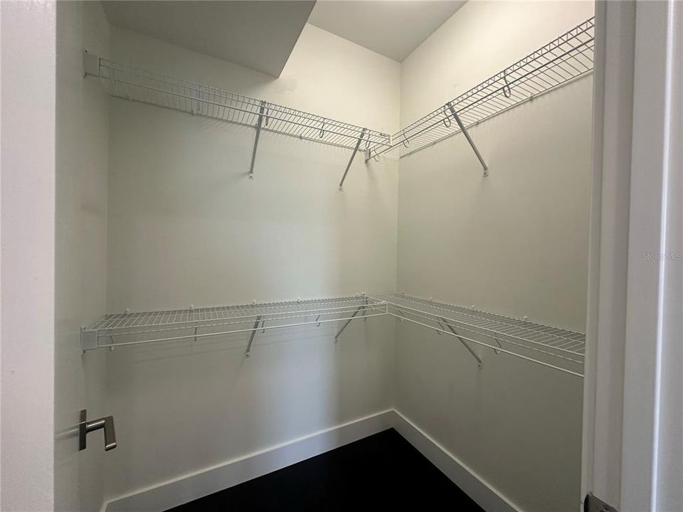 For Sale: $495,000 (2 beds, 2 baths, 1640 Square Feet)