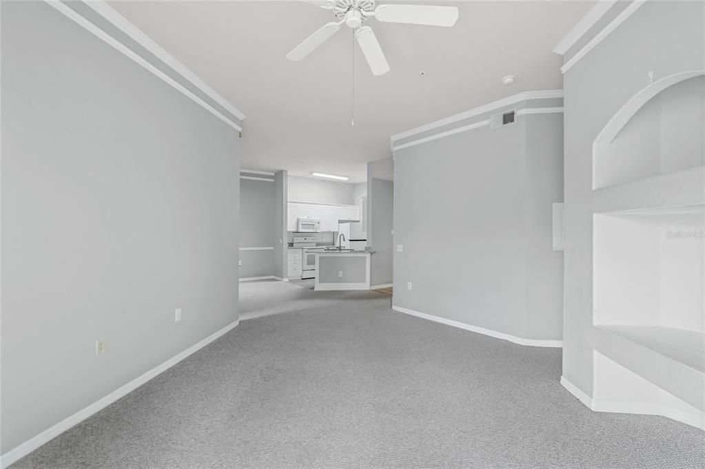 For Rent: $1,900 (2 beds, 2 baths, 1289 Square Feet)