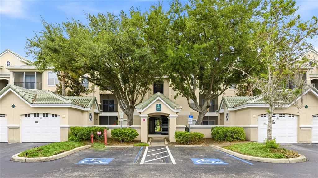 For Rent: $1,900 (2 beds, 2 baths, 1289 Square Feet)