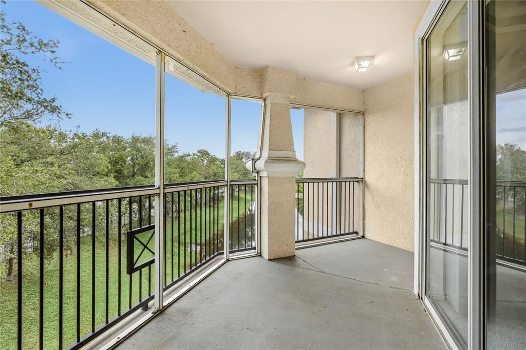 For Rent: $1,900 (2 beds, 2 baths, 1289 Square Feet)