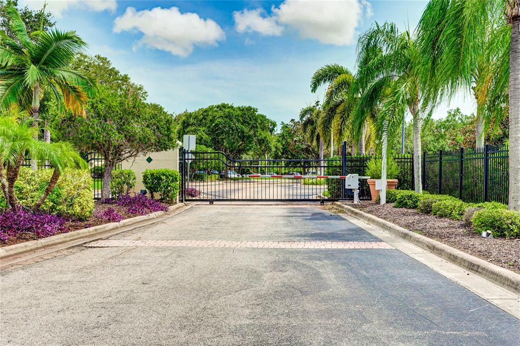 For Rent: $1,900 (2 beds, 2 baths, 1289 Square Feet)