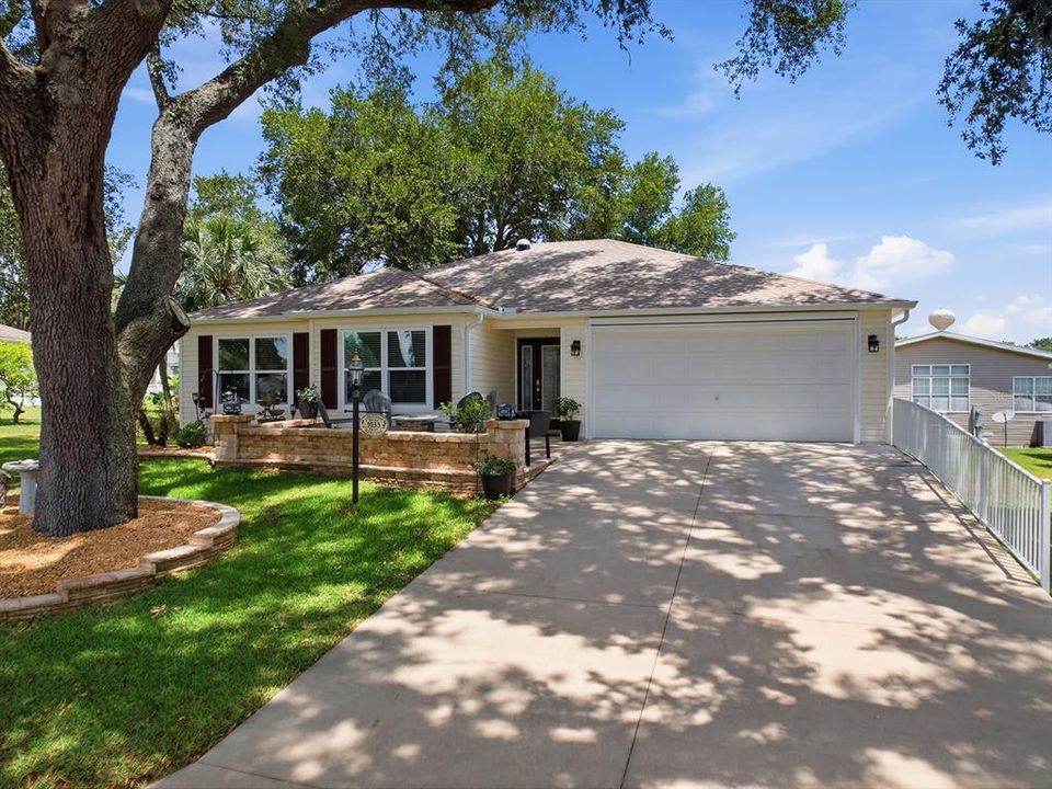 For Sale: $385,000 (3 beds, 2 baths, 1527 Square Feet)