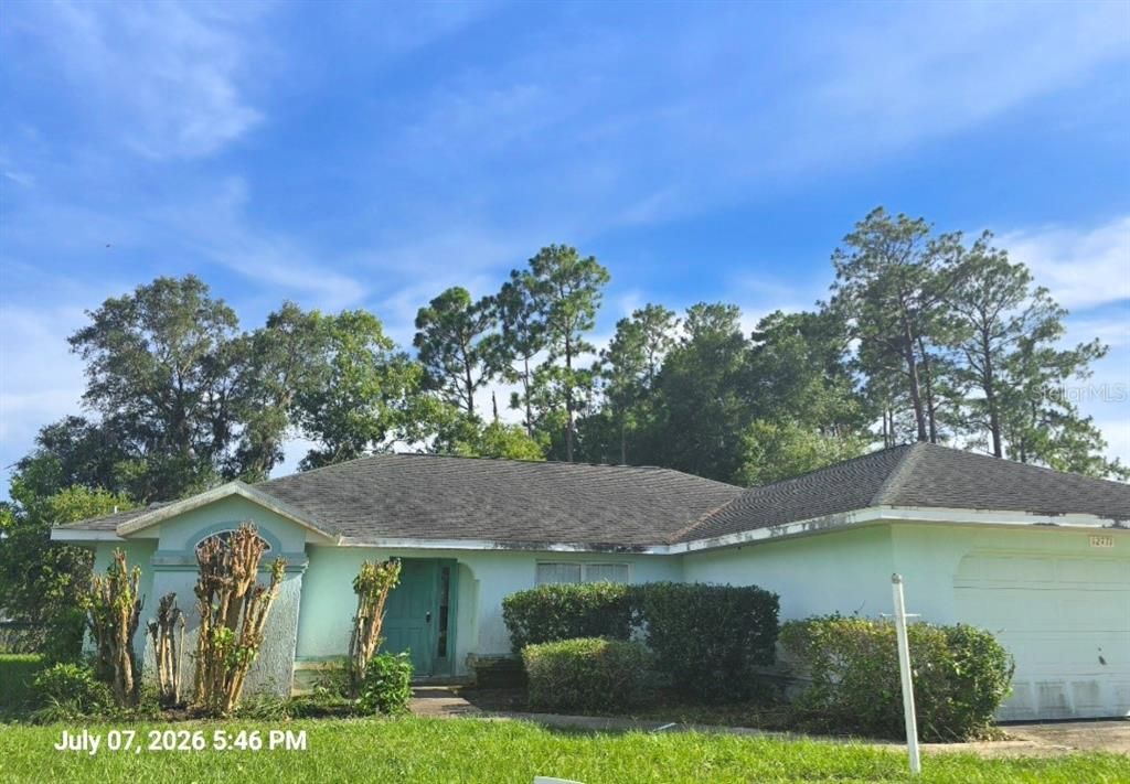 For Sale: $195,000 (3 beds, 2 baths, 1550 Square Feet)