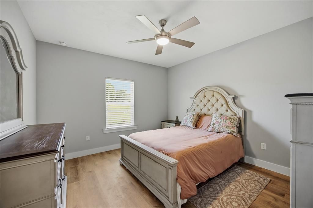 For Sale: $700,000 (4 beds, 3 baths, 2818 Square Feet)