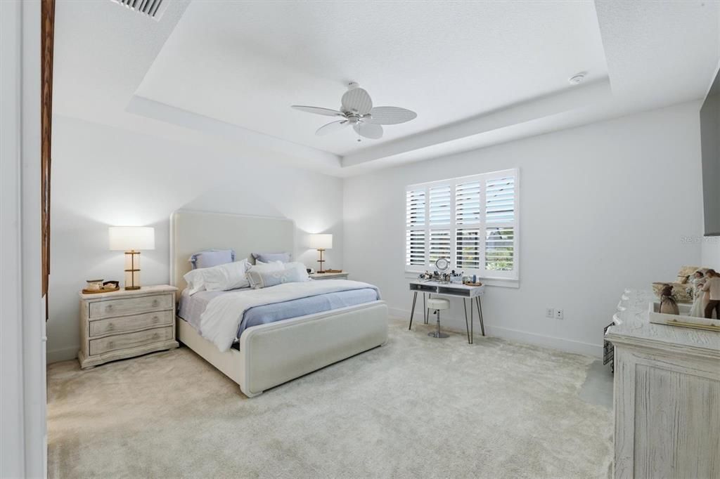 For Sale: $795,000 (3 beds, 2 baths, 2222 Square Feet)