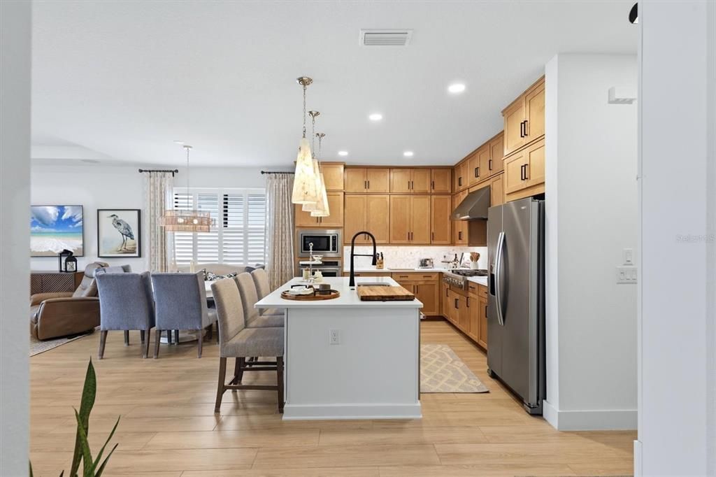 For Sale: $795,000 (3 beds, 2 baths, 2222 Square Feet)