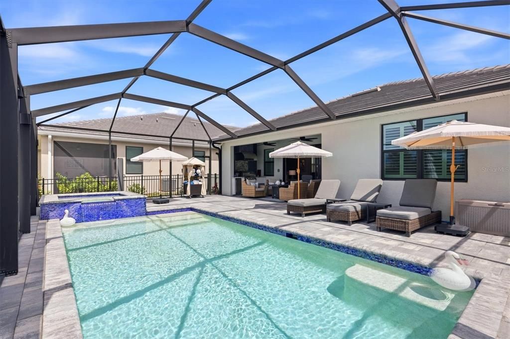 For Sale: $795,000 (3 beds, 2 baths, 2222 Square Feet)