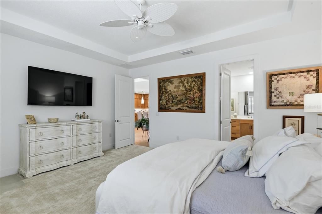 For Sale: $795,000 (3 beds, 2 baths, 2222 Square Feet)