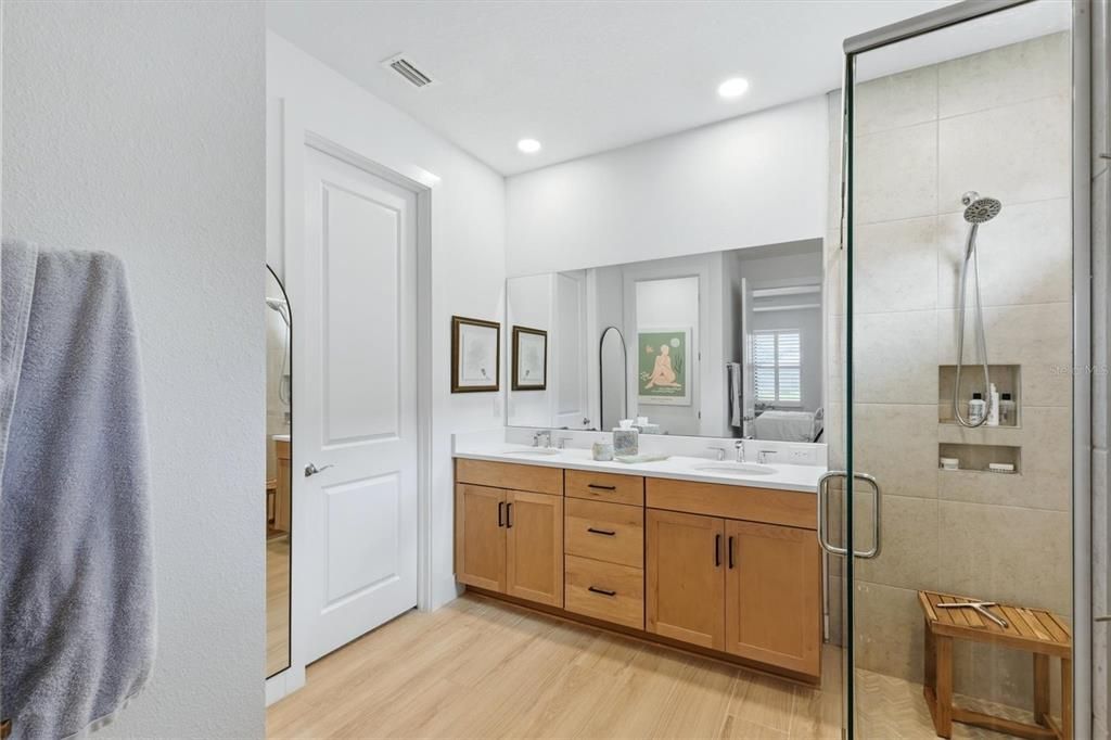 For Sale: $795,000 (3 beds, 2 baths, 2222 Square Feet)