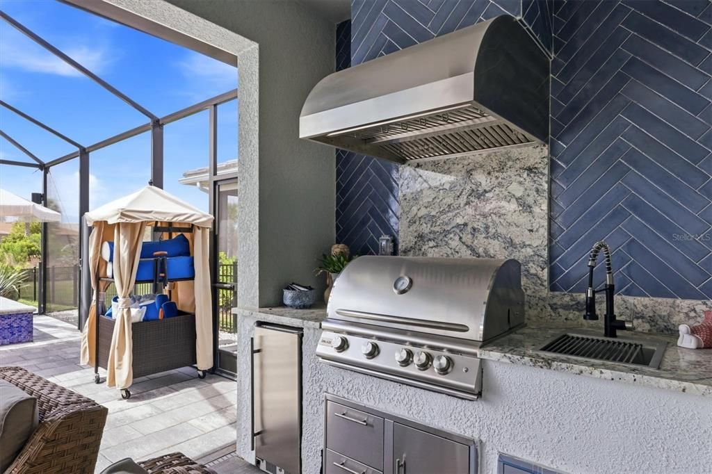 For Sale: $795,000 (3 beds, 2 baths, 2222 Square Feet)