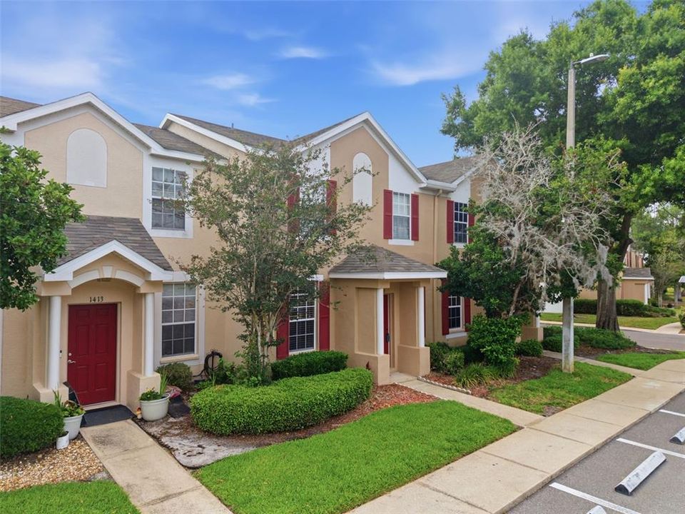For Sale: $245,000 (3 beds, 2 baths, 1401 Square Feet)