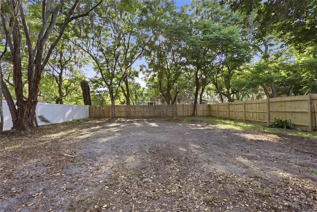 Activo con contrato: $199,999 (2 camas, 1 baños, 644 Pies cuadrados)