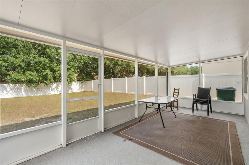 Activo con contrato: $360,000 (4 camas, 2 baños, 2019 Pies cuadrados)