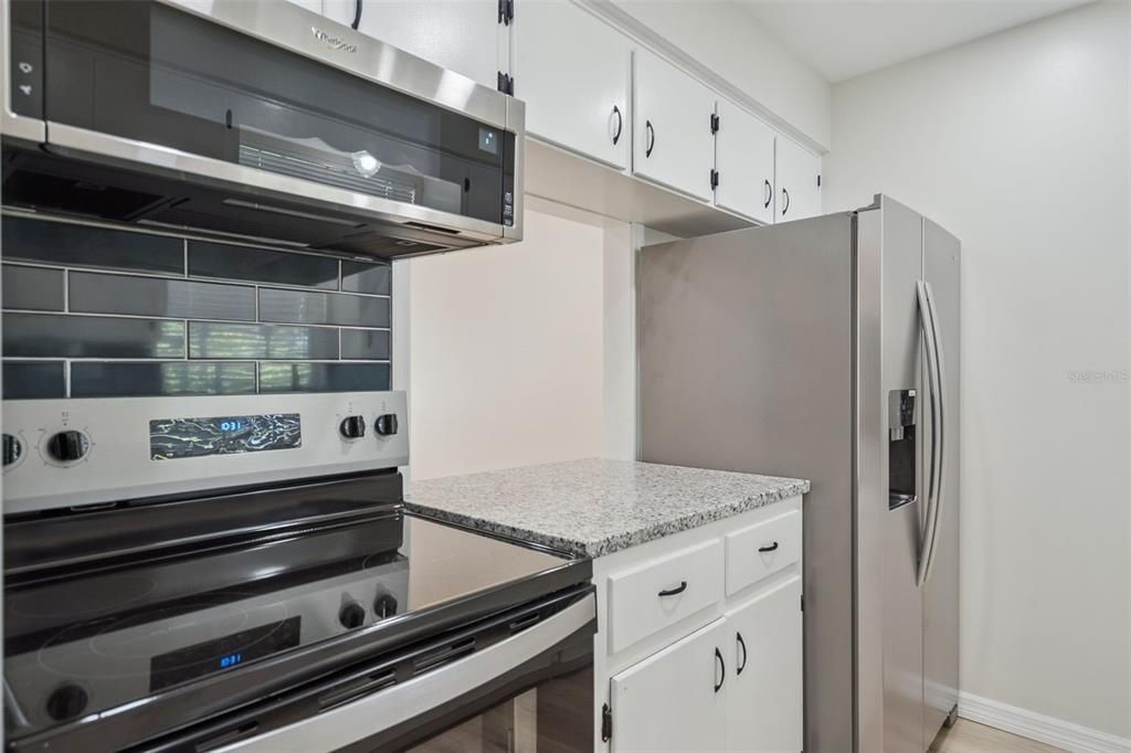 В аренду: $1,599 (1 спален, 1 ванн, 650 Квадратных фут)