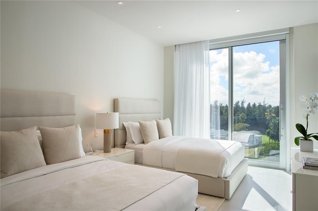 En Venta: $16,250,000 (4 camas, 5 baños, 5424 Pies cuadrados)