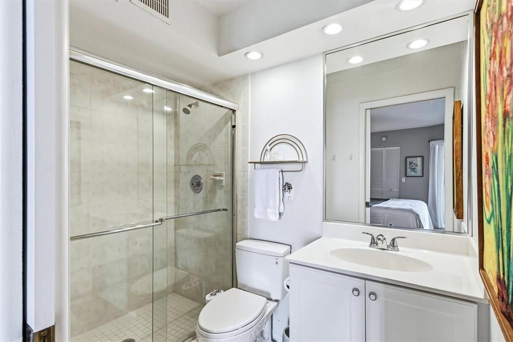 For Sale: $440,000 (2 beds, 2 baths, 1427 Square Feet)