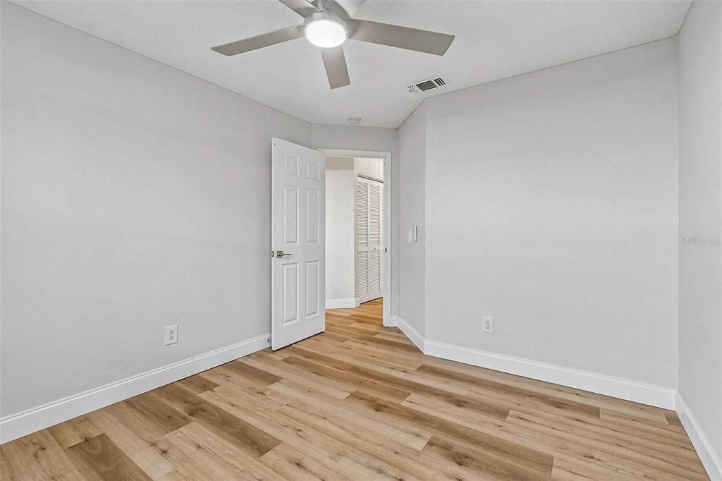 Activo con contrato: $439,000 (3 camas, 2 baños, 1506 Pies cuadrados)