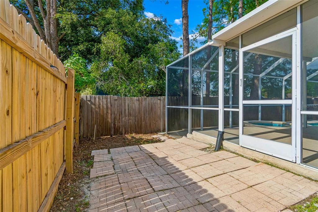 Activo con contrato: $439,000 (3 camas, 2 baños, 1506 Pies cuadrados)