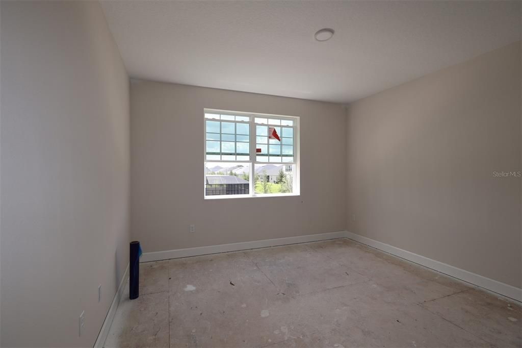 Activo con contrato: $939,990 (5 camas, 4 baños, 4234 Pies cuadrados)