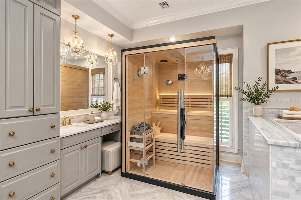 For Sale: $4,900,000 (5 beds, 6 baths, 6250 Square Feet)