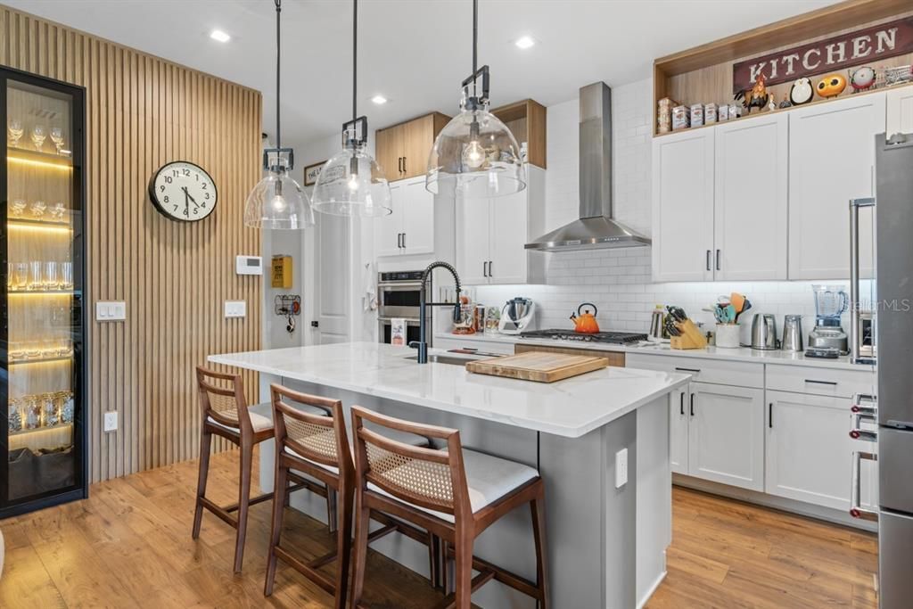 For Sale: $1,150,000 (4 beds, 3 baths, 3224 Square Feet)