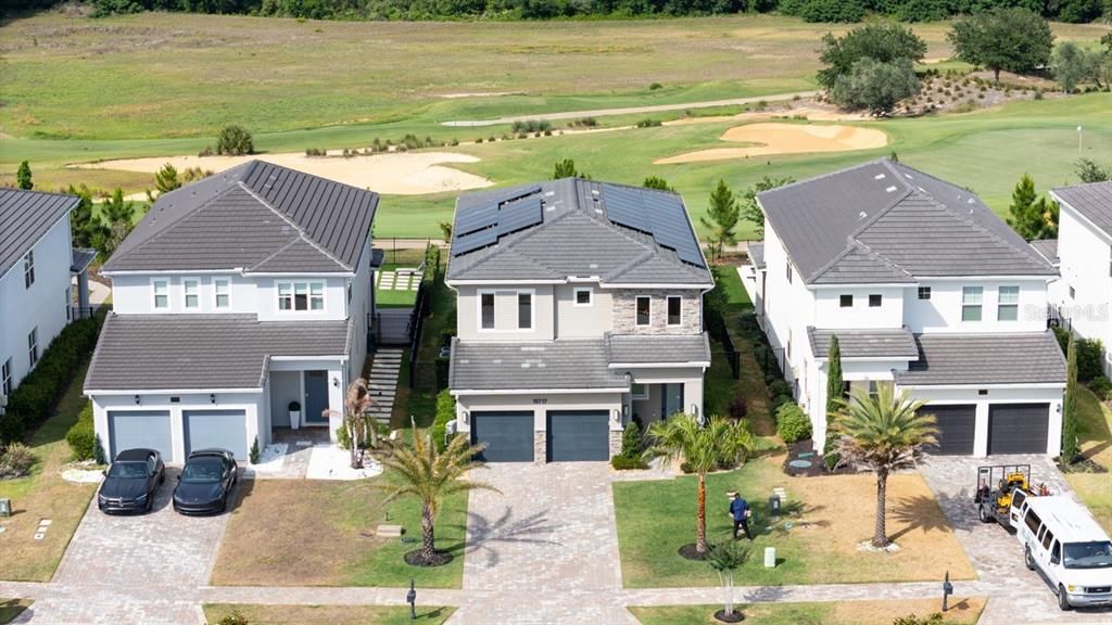 En Venta: $1,150,000 (4 camas, 3 baños, 3224 Pies cuadrados)