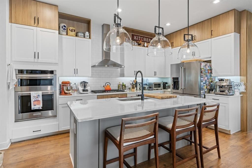 For Sale: $1,150,000 (4 beds, 3 baths, 3224 Square Feet)