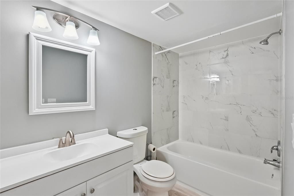 На продажу: $155,000 (1 спален, 1 ванн, 750 Квадратных фут)