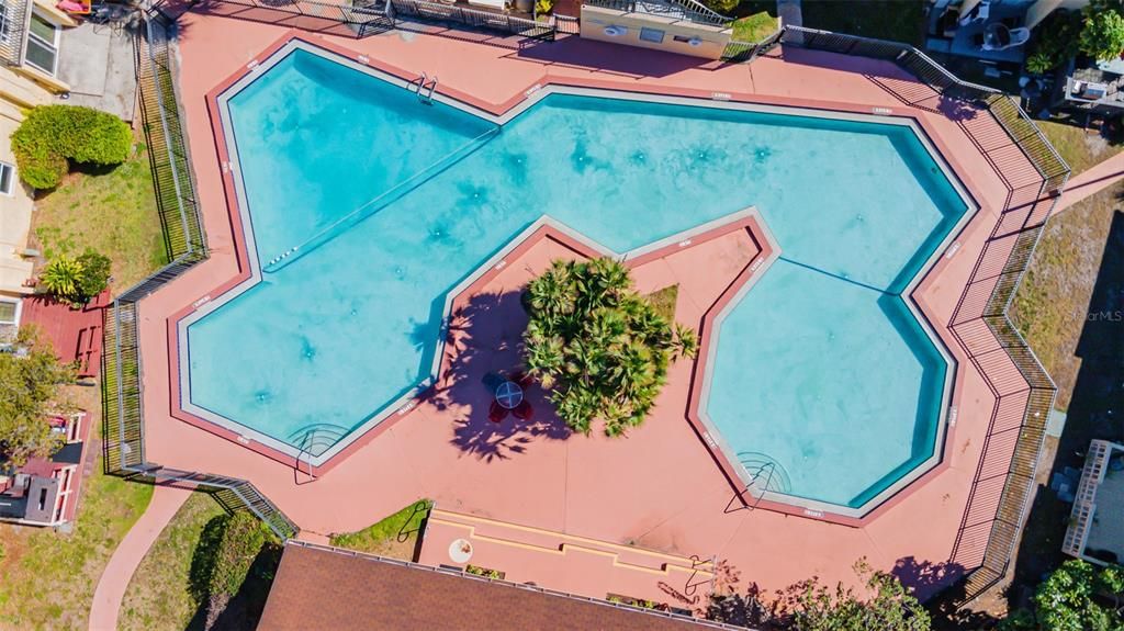 На продажу: $155,000 (1 спален, 1 ванн, 750 Квадратных фут)