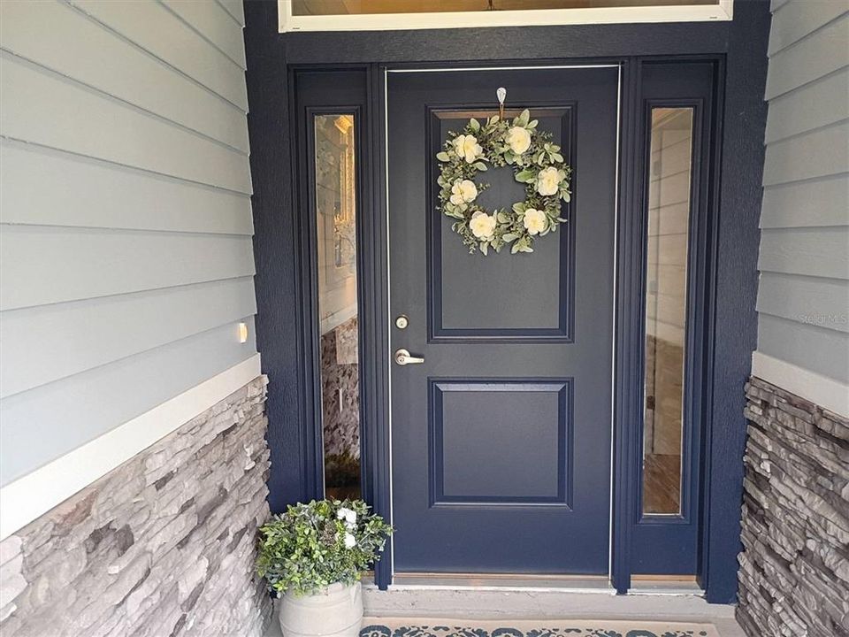 For Sale: $389,900 (4 beds, 2 baths, 1882 Square Feet)