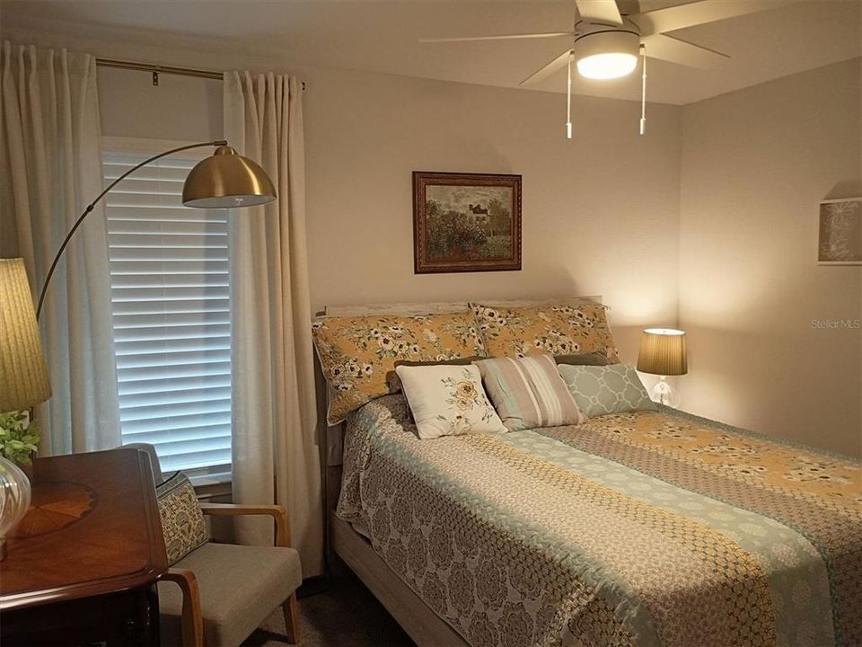 For Sale: $389,900 (4 beds, 2 baths, 1882 Square Feet)