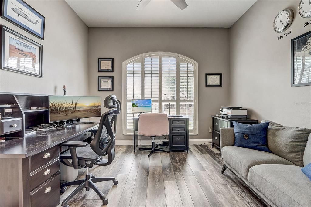 Active With Contract: $640,000 (4 beds, 2 baths, 2432 Square Feet)