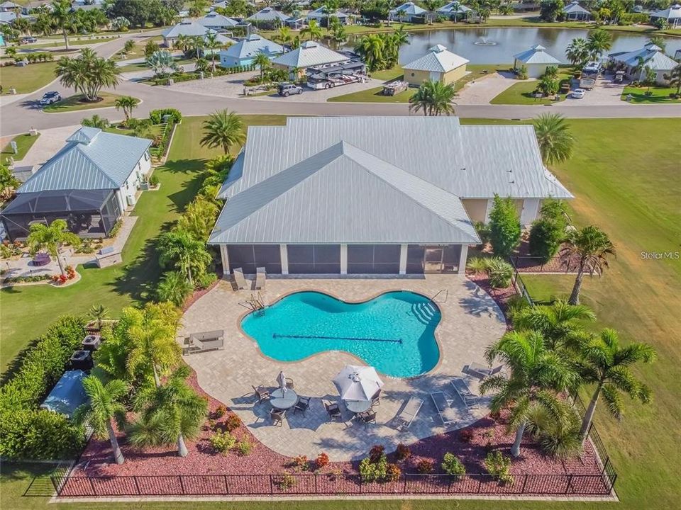For Sale: $437,900 (1 beds, 1 baths, 1000 Square Feet)